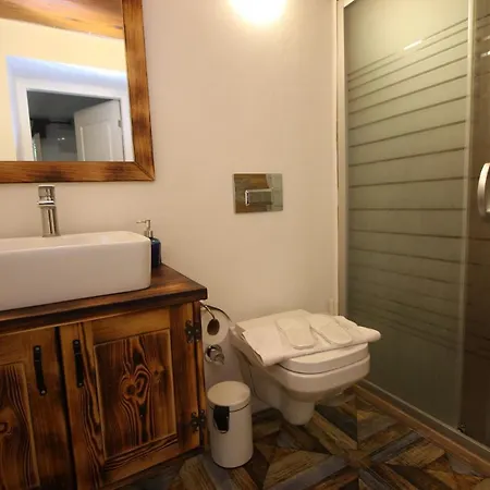 Imerek Tas Ev Butik 5* Çeşme
