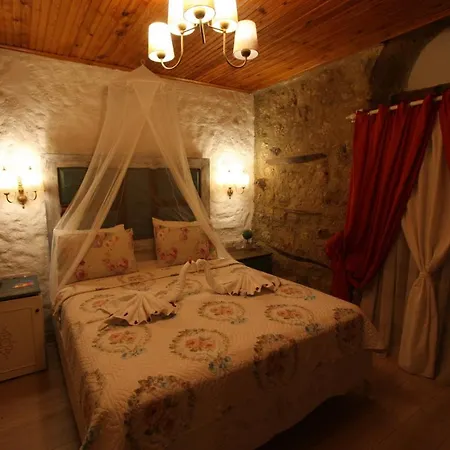 Imerek Tas Ev Butik Çeşme