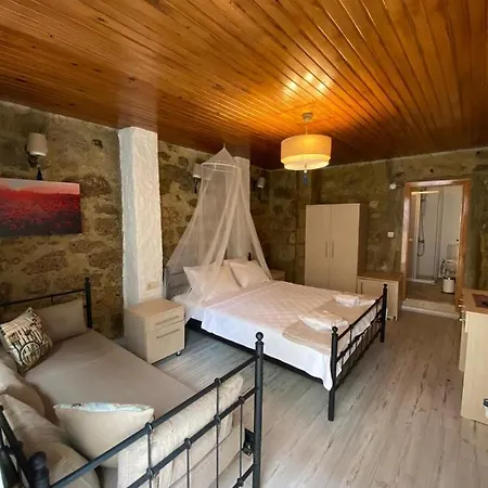 Hotel Imerek Tas Ev Butik Çeşme