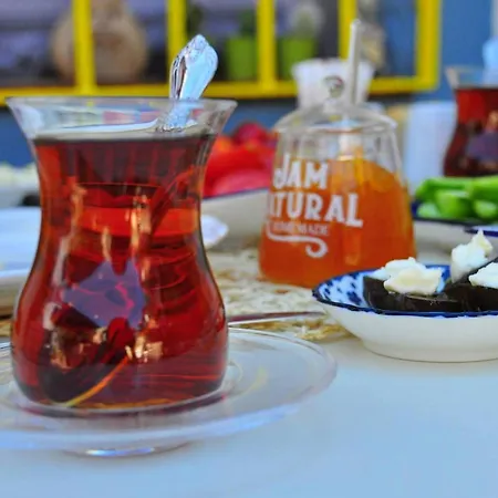 Imerek Tas Ev Butik Çeşme